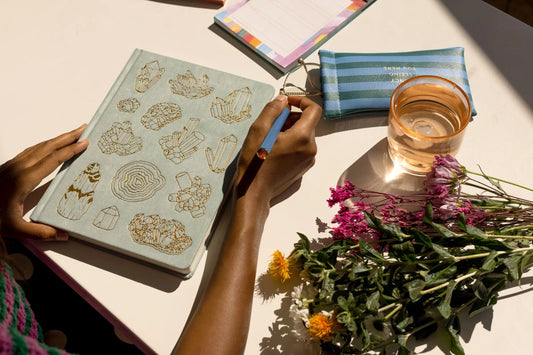 Journaling-Prompts-for-Spring-Let-Mindfulness-Bloom DesignWorks Ink